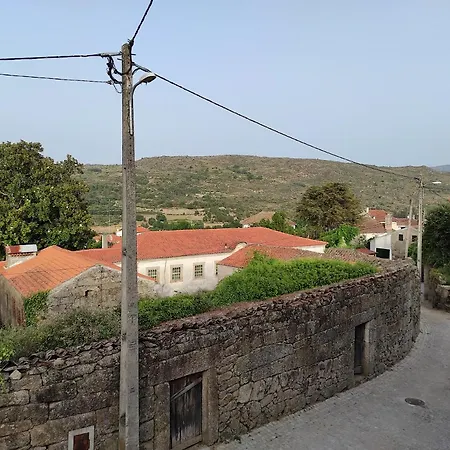 Casa Penedo Do Raposo *